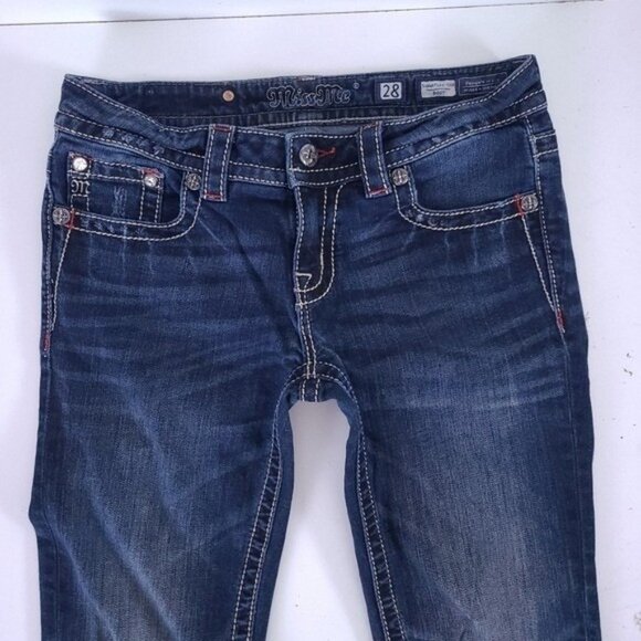Miss Me Boot Bootcut Y2K Low Rise Jeans Size 28 Bling Cross Pocket - Picture 7 of 12